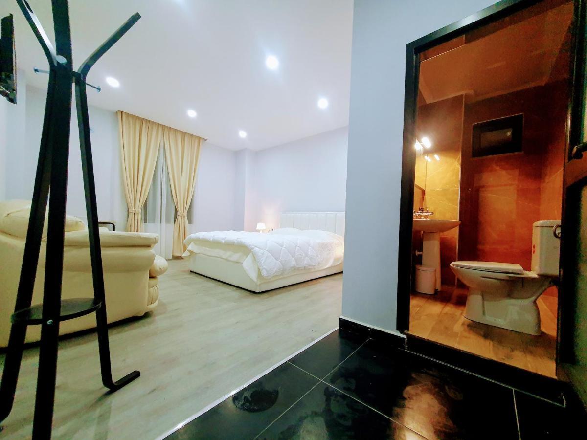 Citycenterhotel Shkodër 외부 사진