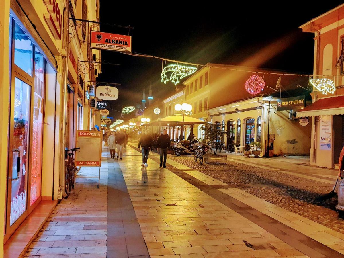 Citycenterhotel Shkodër 외부 사진