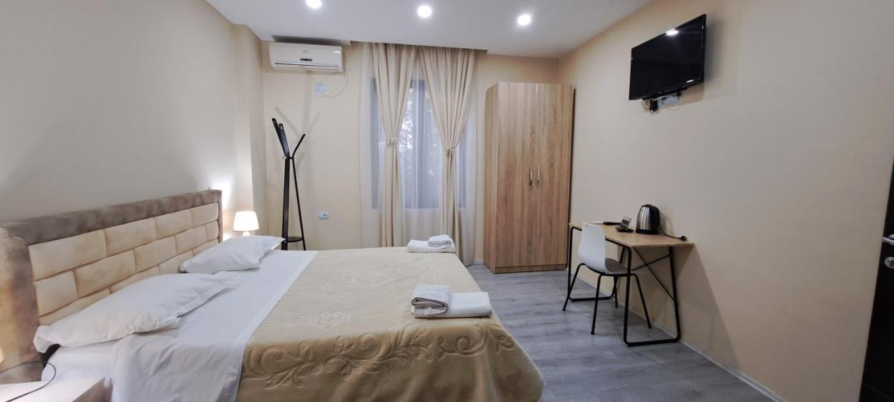 Citycenterhotel Shkodër 외부 사진