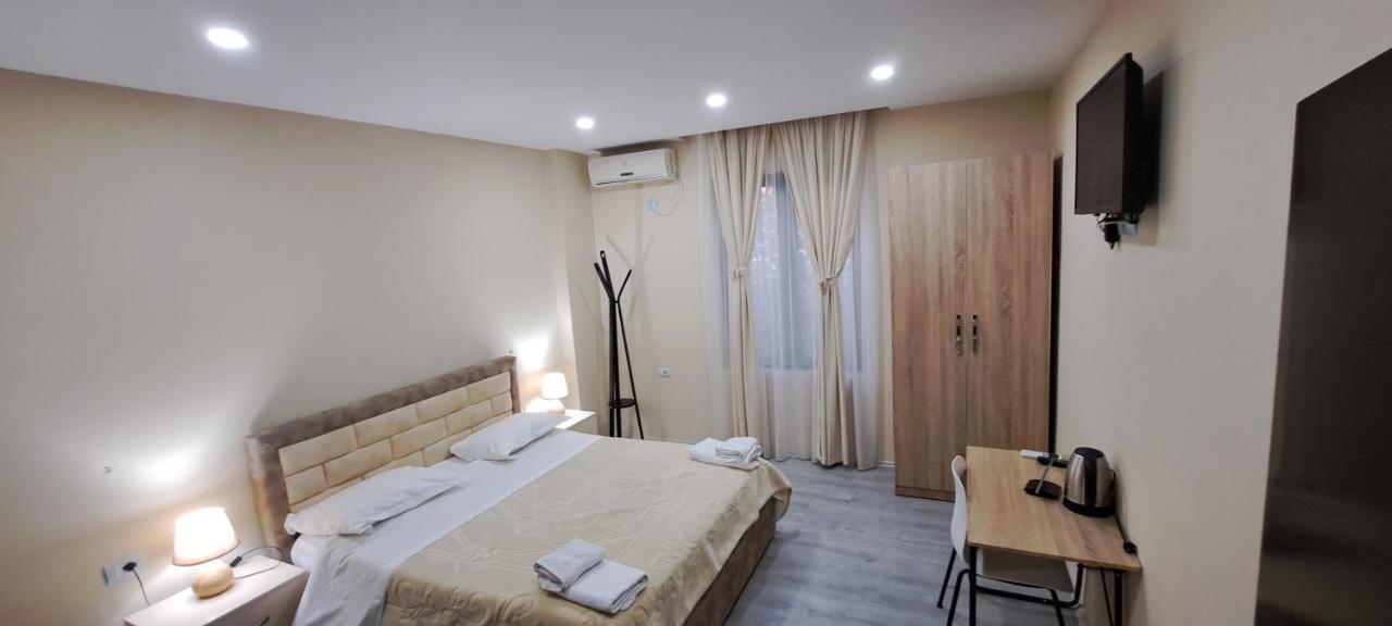 Citycenterhotel Shkodër 외부 사진