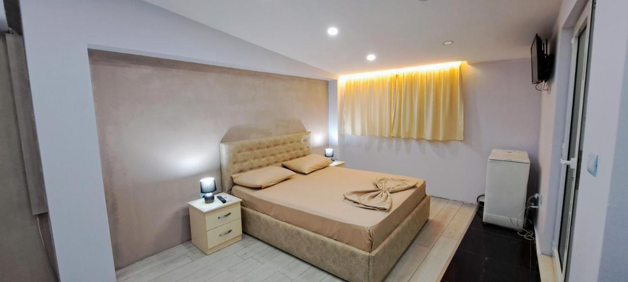Citycenterhotel Shkodër 외부 사진