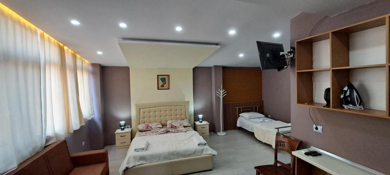 Citycenterhotel Shkodër 외부 사진