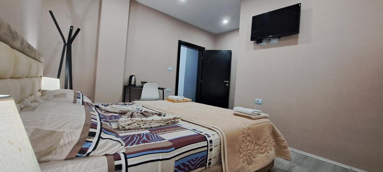 Citycenterhotel Shkodër 외부 사진